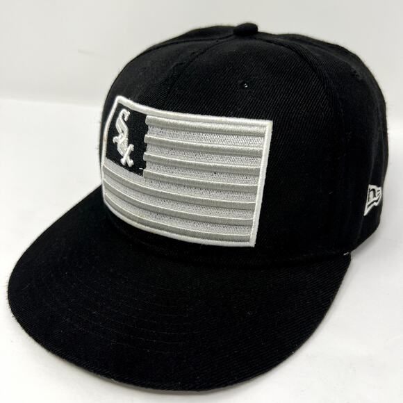 New Era Cap Men SOX Black Grey Flag Chicago Trucker Snapback Baseball Hat MLB - Picture 1 of 11
